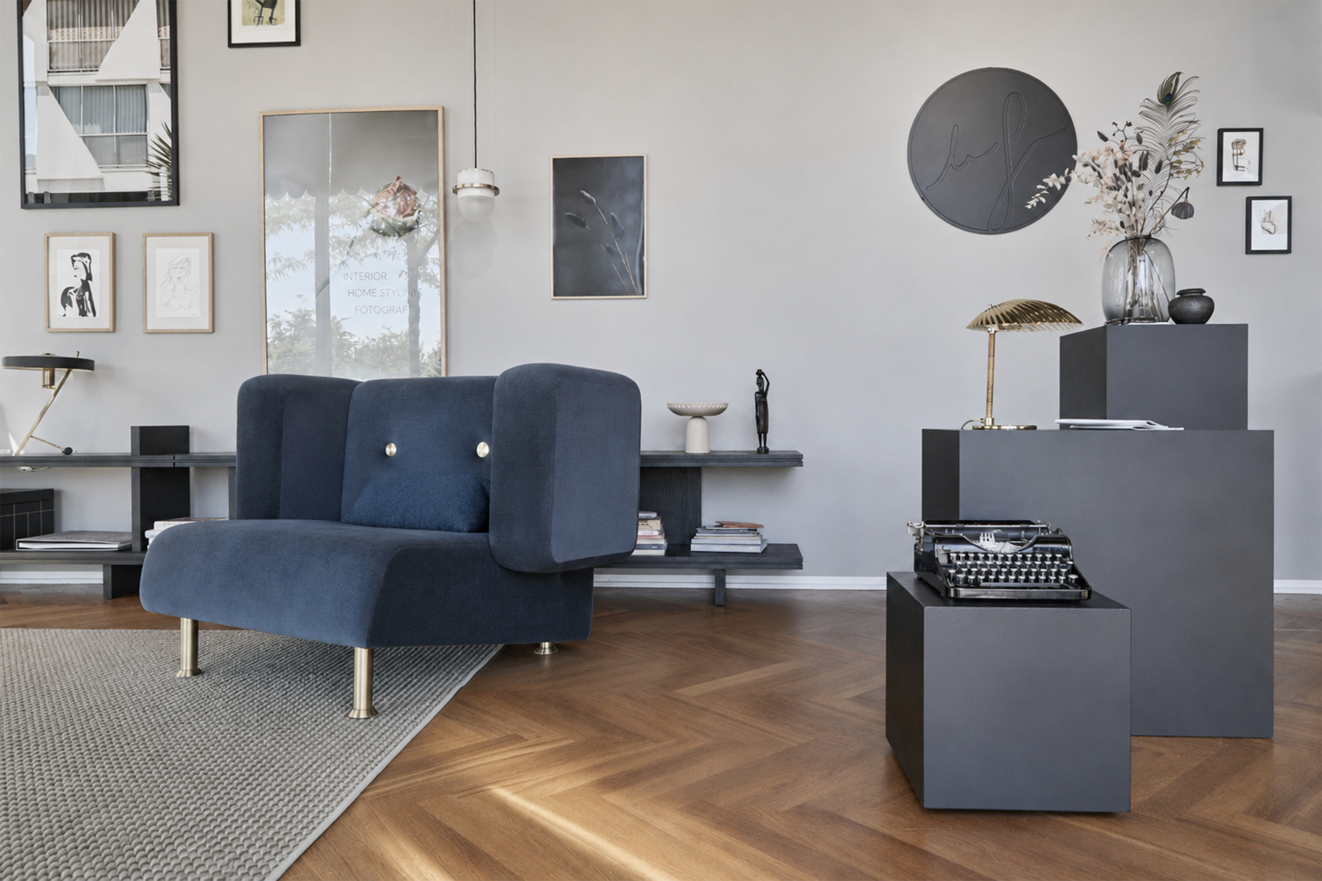 BEL ET BIEN furniture in the Hamburg showroom